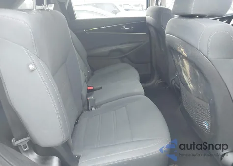 2019 Kia Sorento 3.3L Lx z USA, uszkodzony, nr VIN 5XYPGDA52KG453836